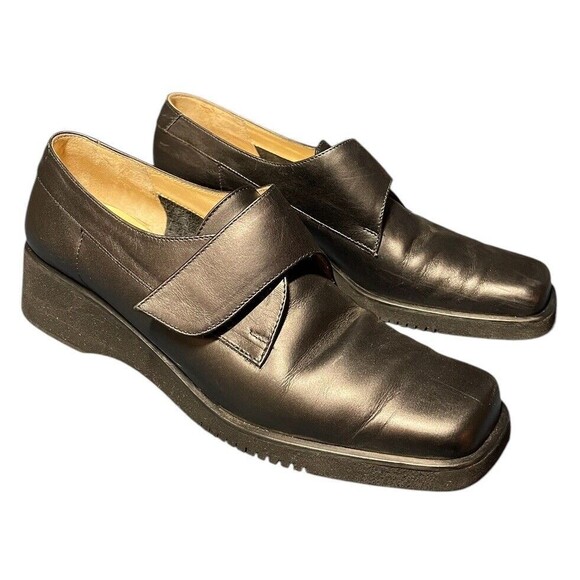 Salvatore Ferragamo Boutique Women's Black Leather‎ Loafer Size 6.5 2A Hook Loop - Picture 2 of 16